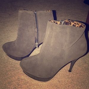 ‼️SOLD‼️ Platform ankle boots